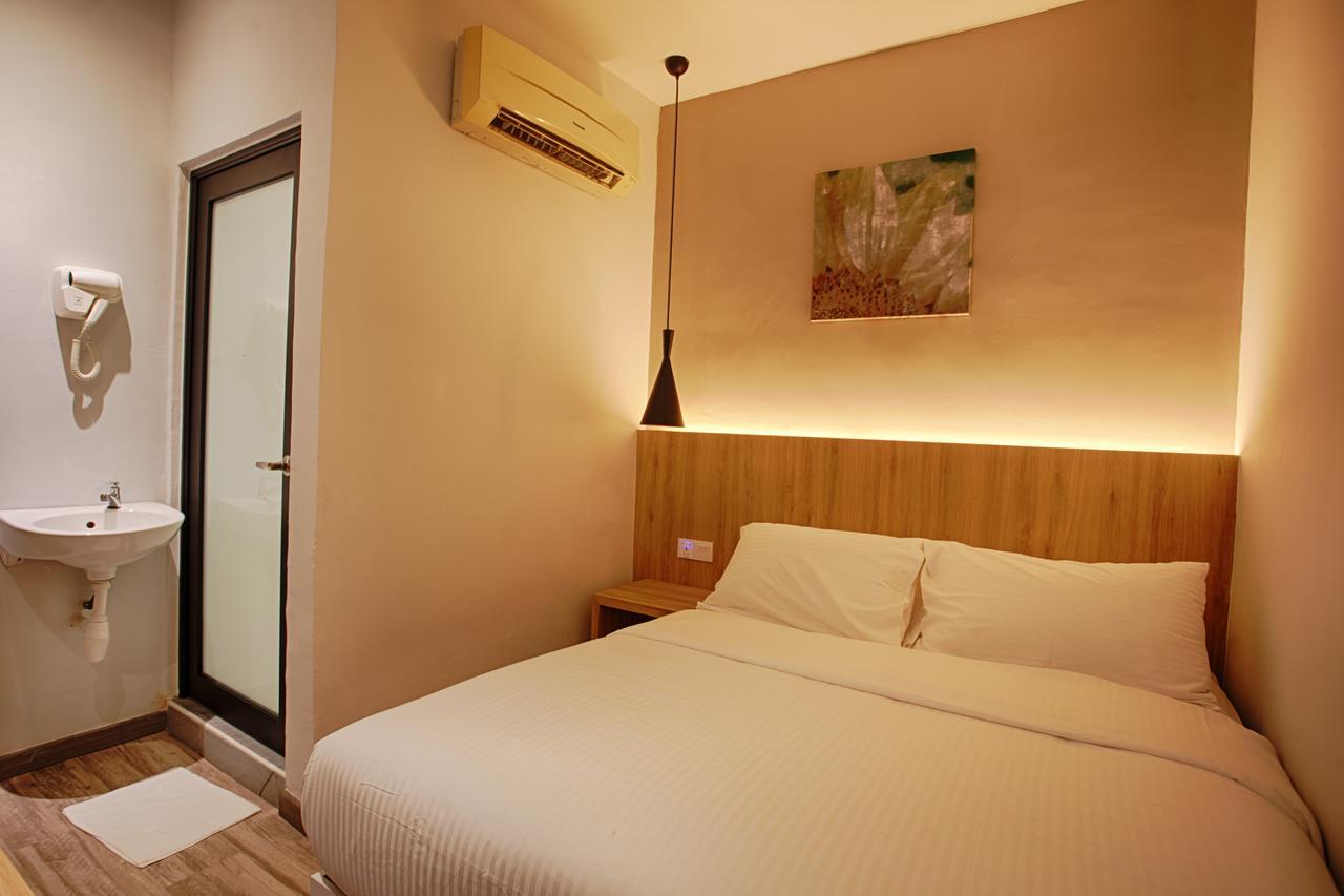 The Marion Hotel Johor Bahru Buitenkant foto